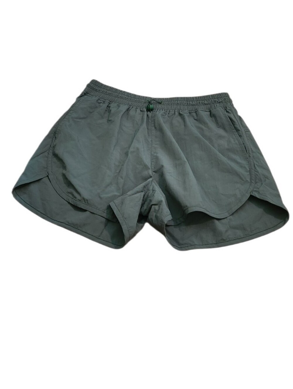 Root's Outdoors Dark Green Elastic Athletic Shorts
